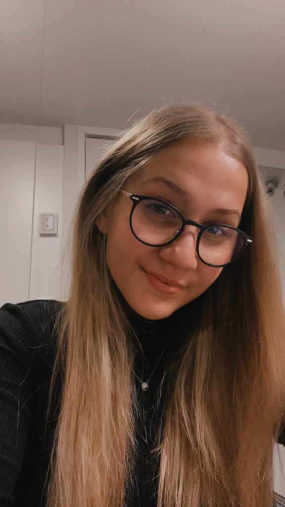 Interview mit der FSJlerin Chiara LWL Schuelerzeitung Max von der